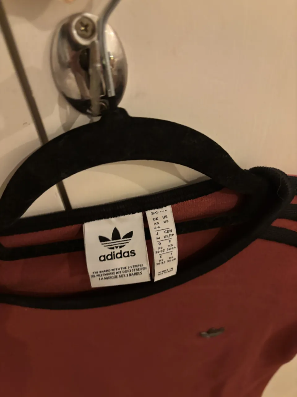 Remera adidas miniatura 2