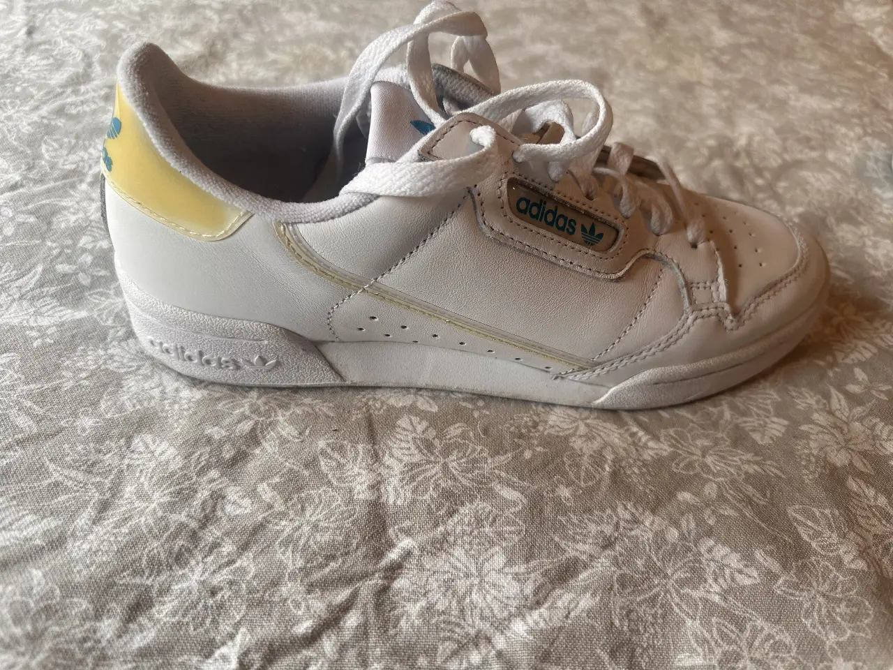 Zapatillas adidas - imagen 3