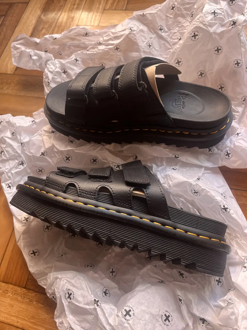 Sandalias Dr. Martens - imagen 3