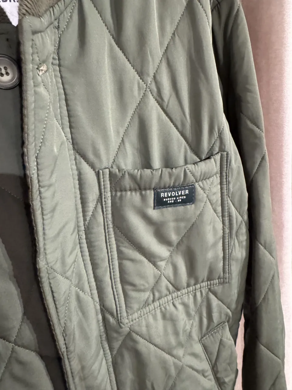 Campera REVOLVER - Vista 3