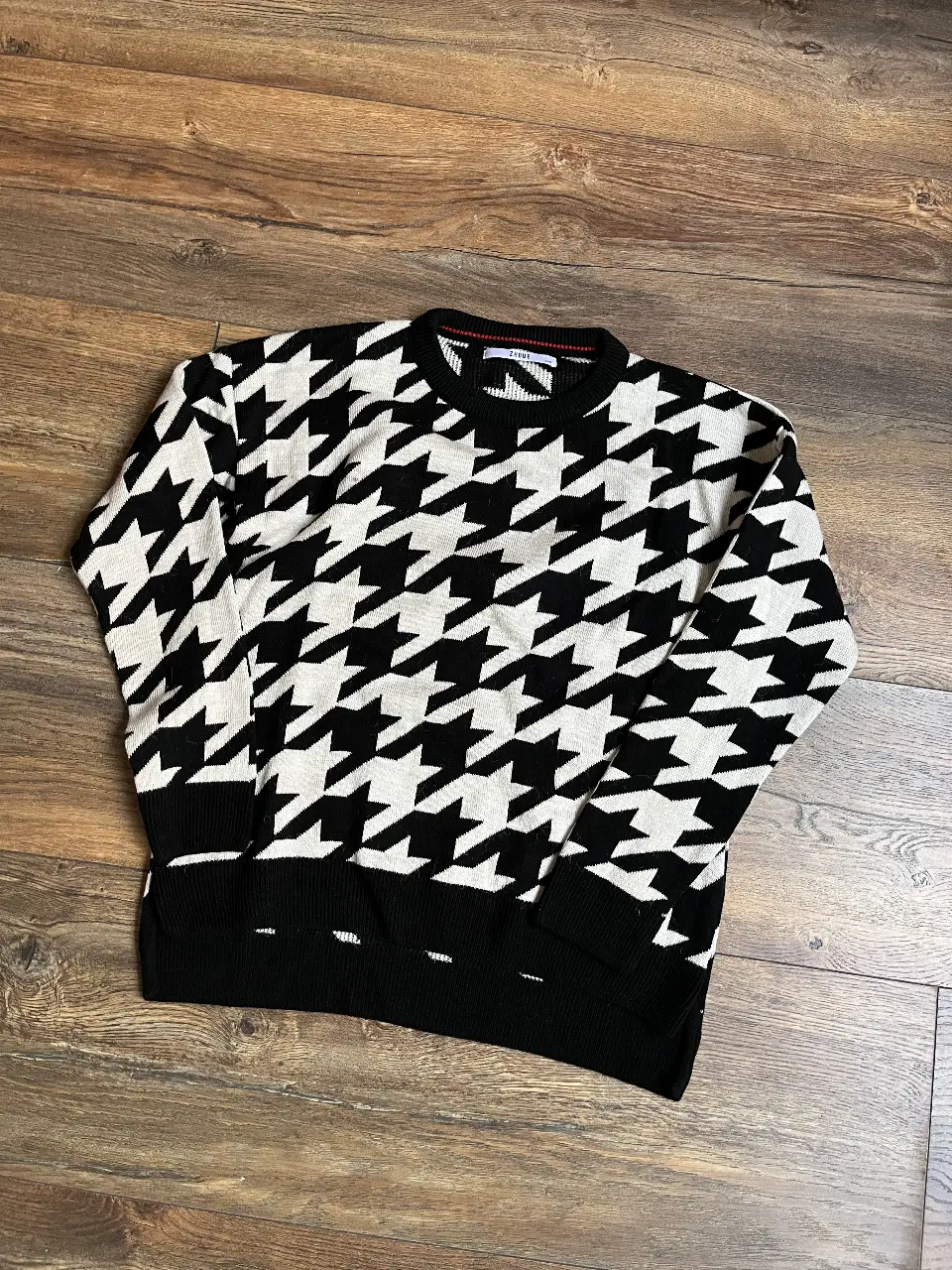 Sweater Zhoue - imagen 1