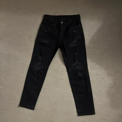 Levi's