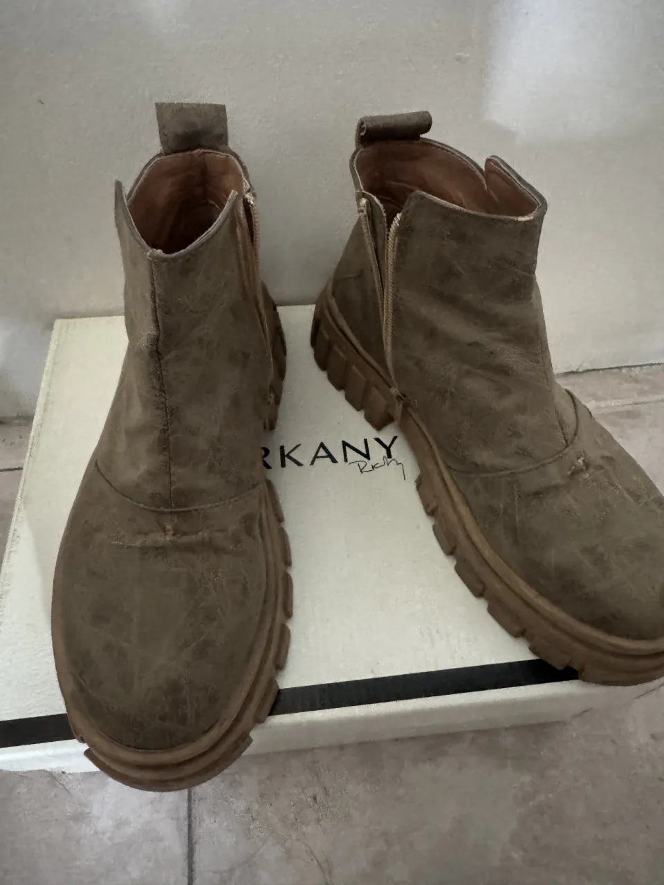 Borcegos Otra - Vista 3