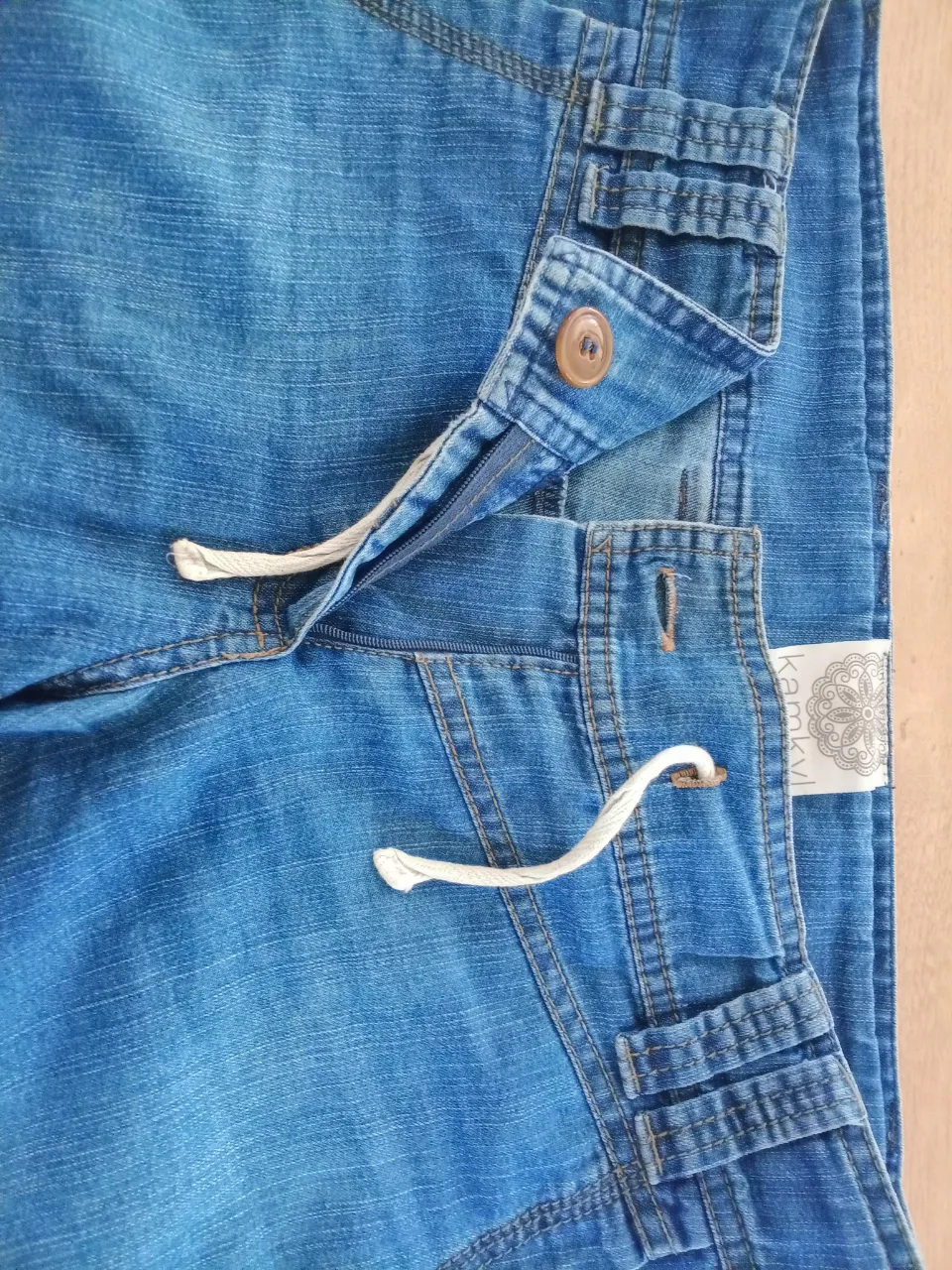 Short Kamkyl - imagen 2