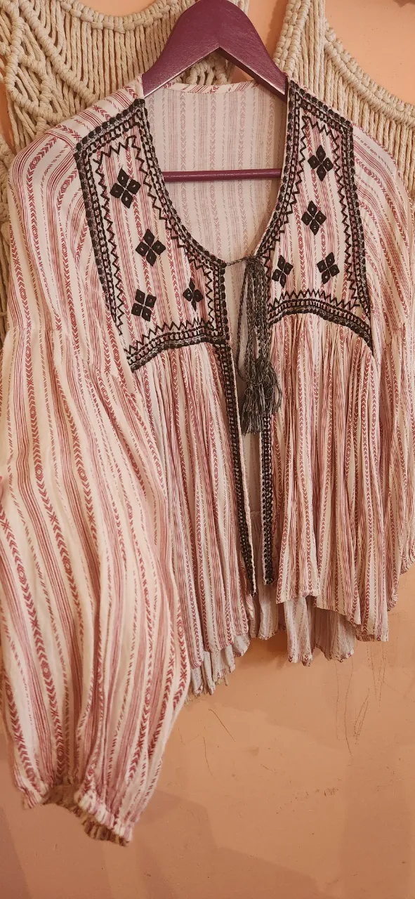 Blusa A+ - imagen 1