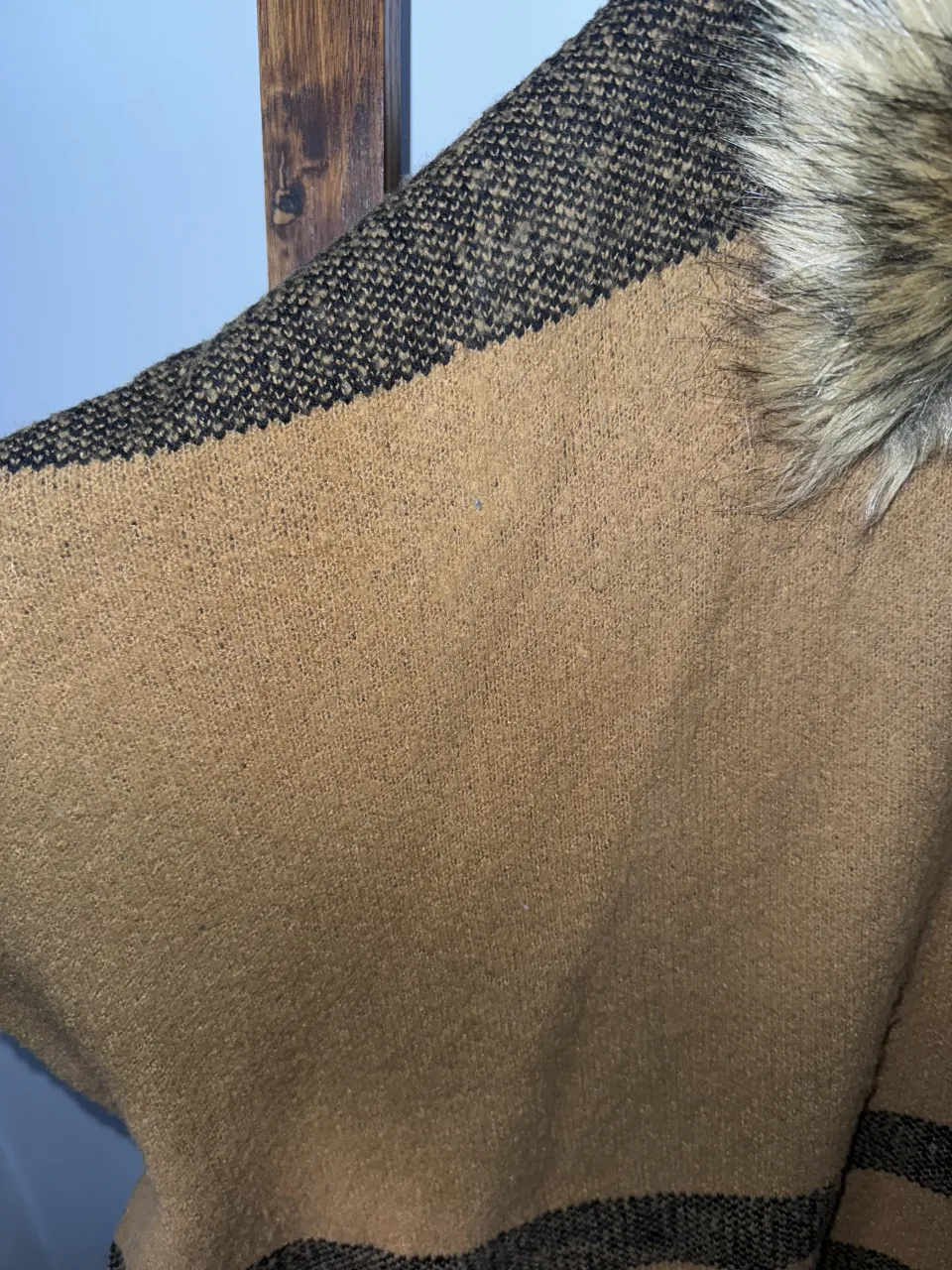 Poncho Forever 21 - imagen 4
