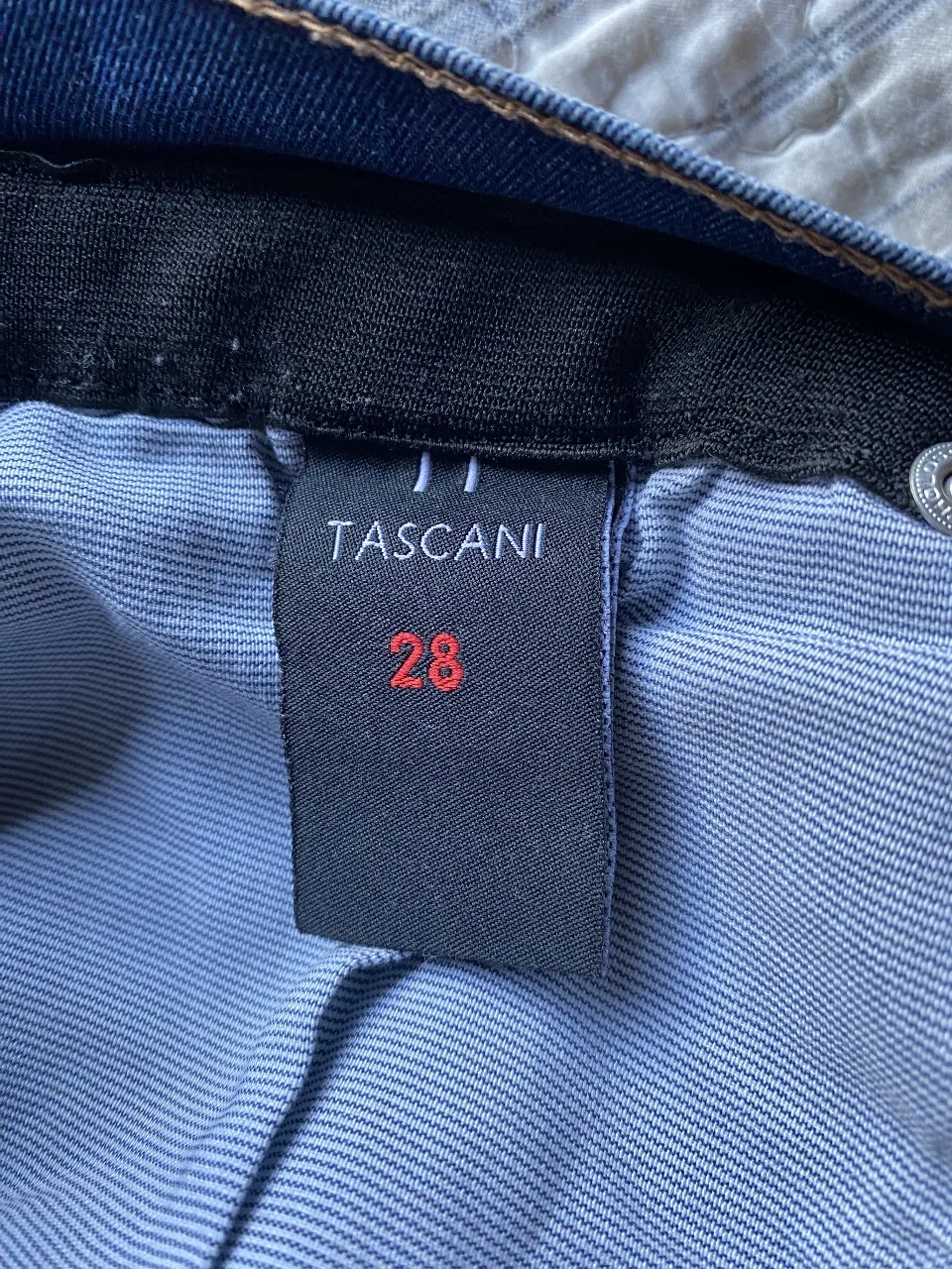 Jeans por los tobillos Tascani - imagen 3