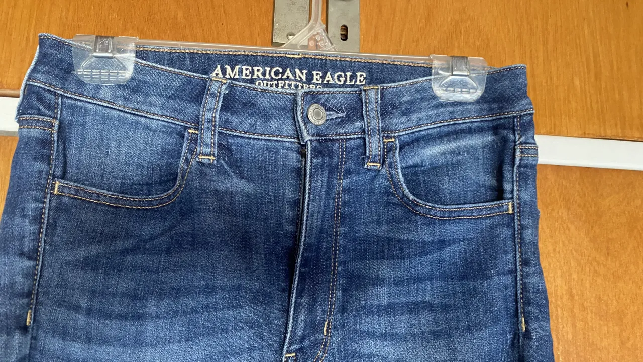 Jean American Eagle Outfitters - imagen 4