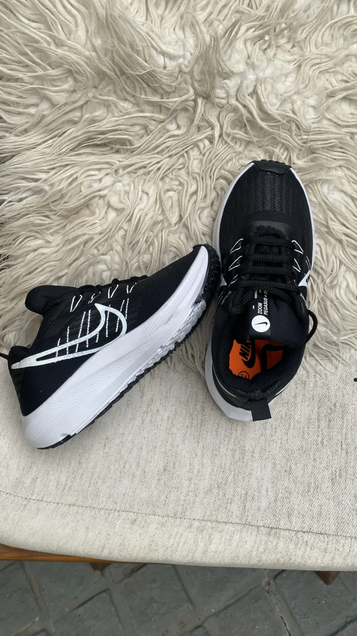 Zapatillas Nike - imagen 2
