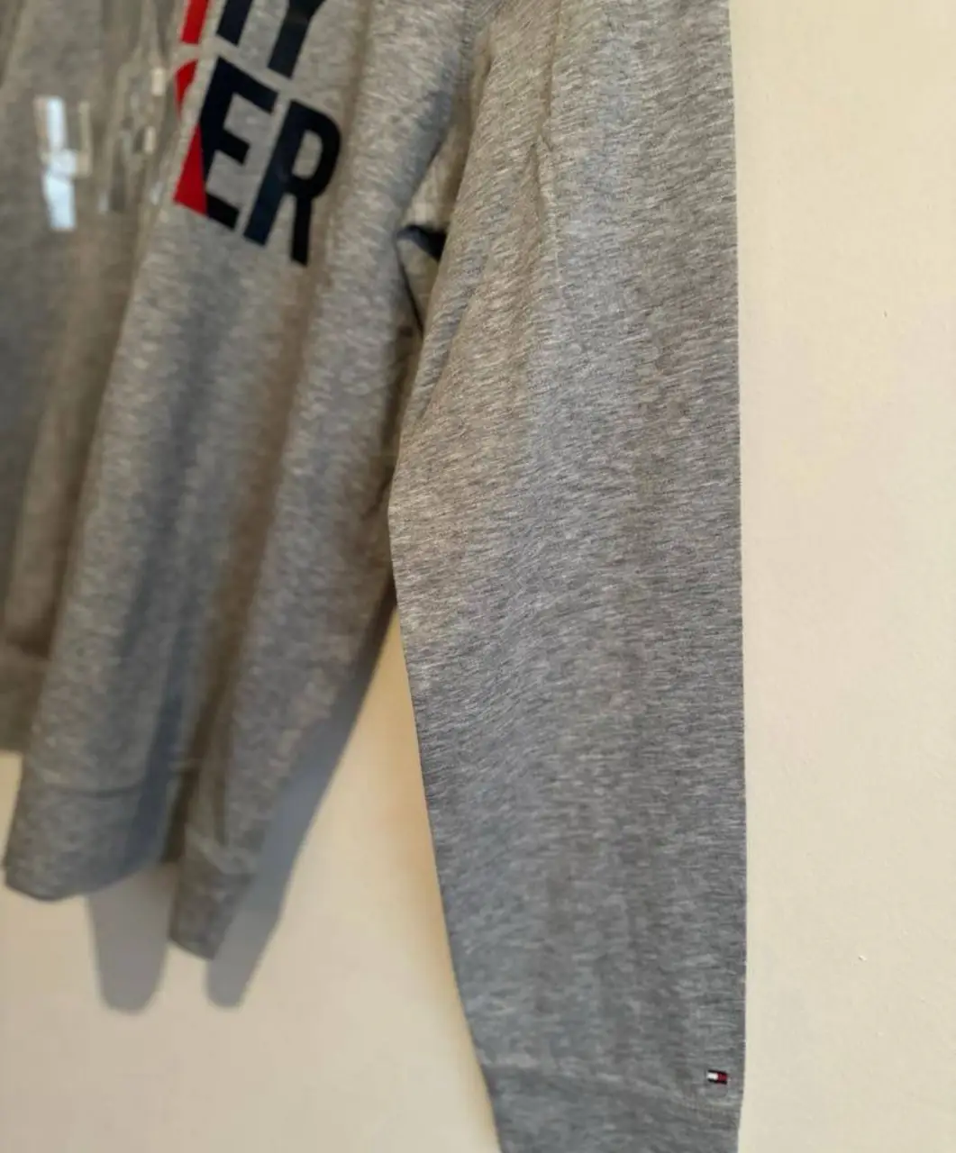 Buzo Tommy Hilfiger - imagen 1
