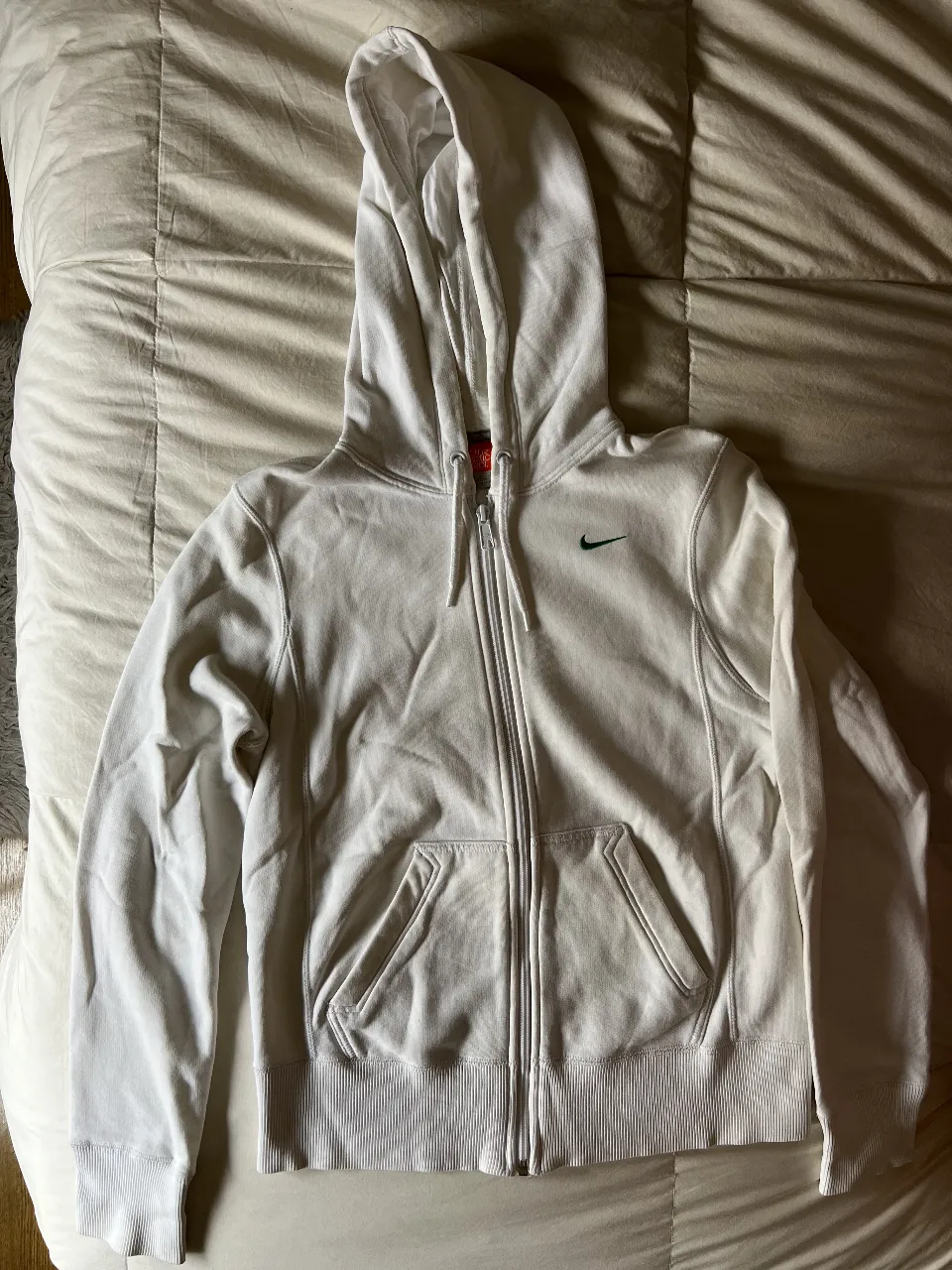 Buzo Nike - imagen 1