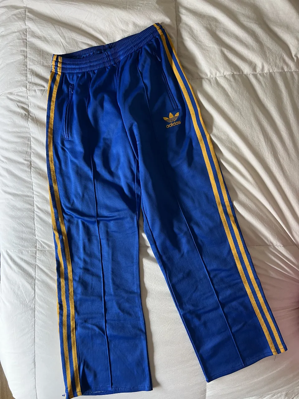 Pantalón adidas - imagen 1