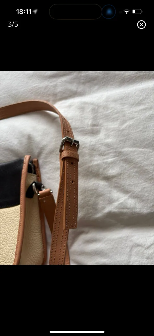 Cartera Mishka - Vista 3