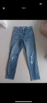 Levi's