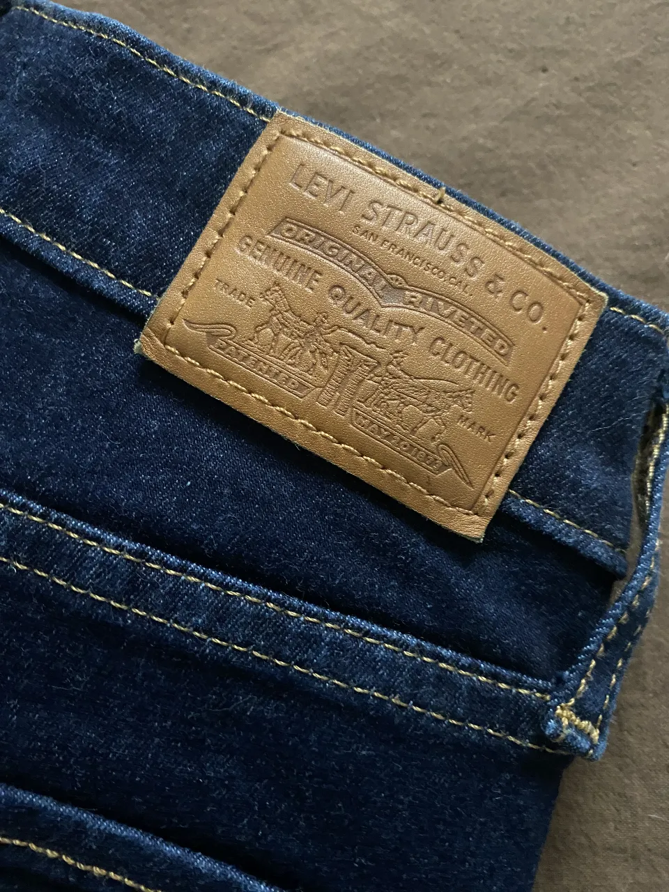 Jean Levi's - imagen 2