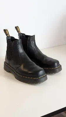 Dr. Martens