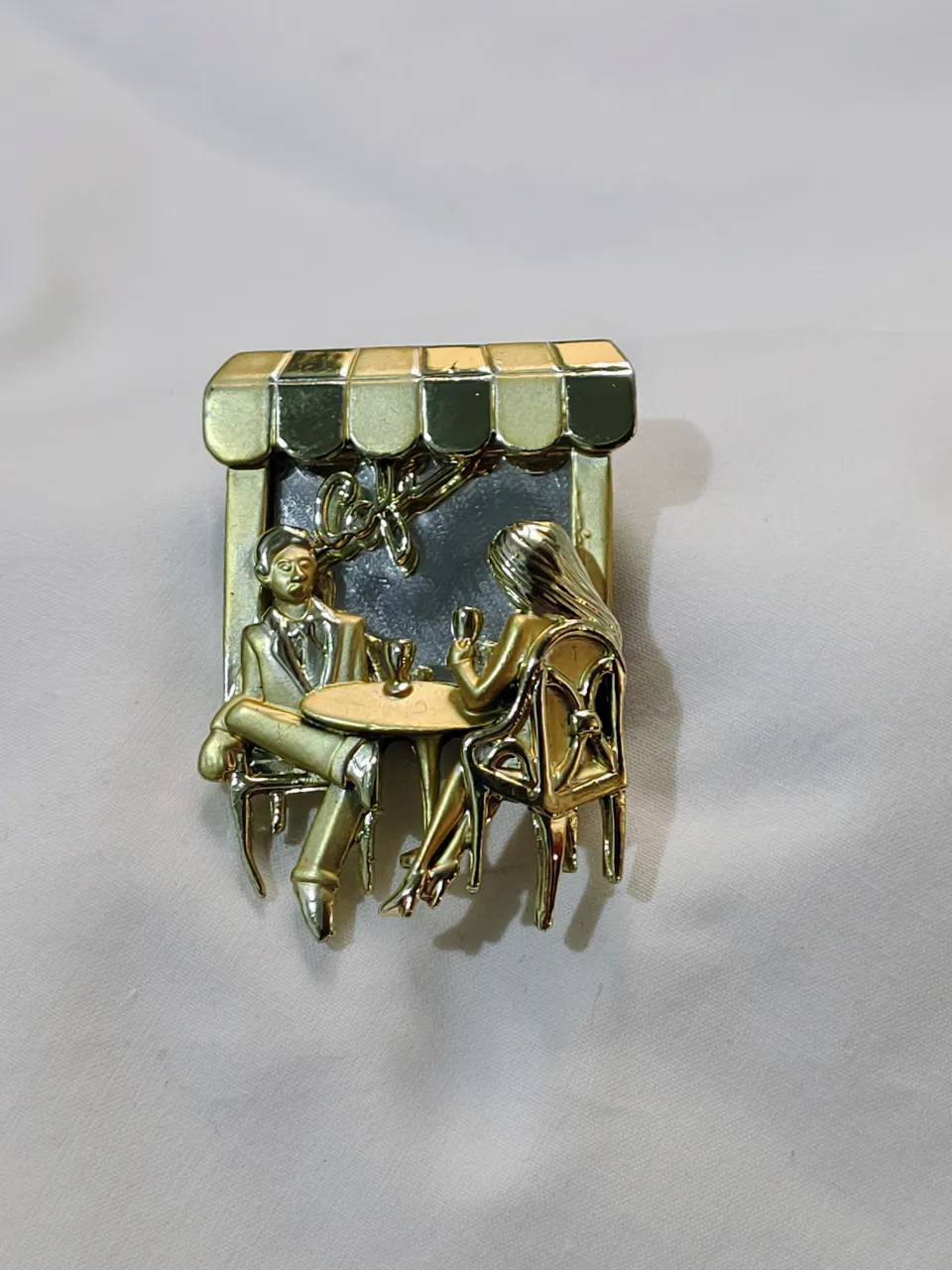 Broche Ajc - Vista 3