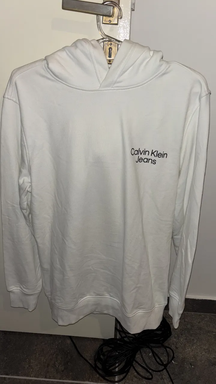 Buzo Calvin Klein