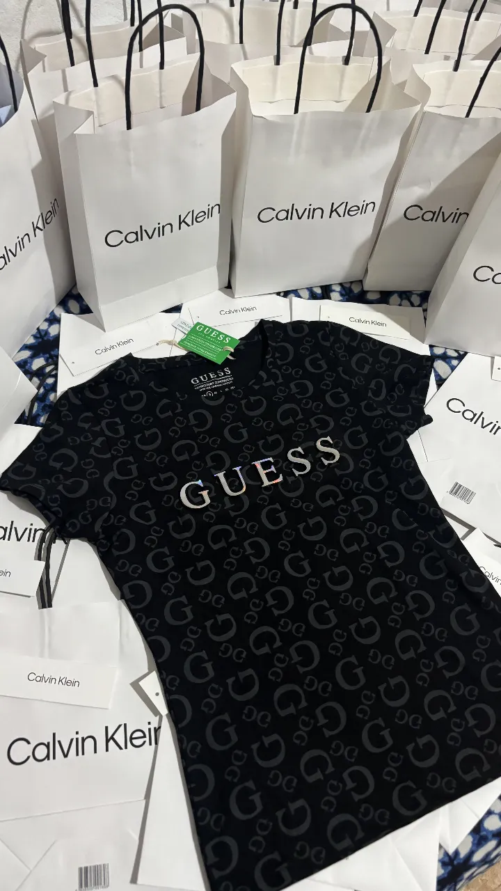 Remera GUESS - imagen 3