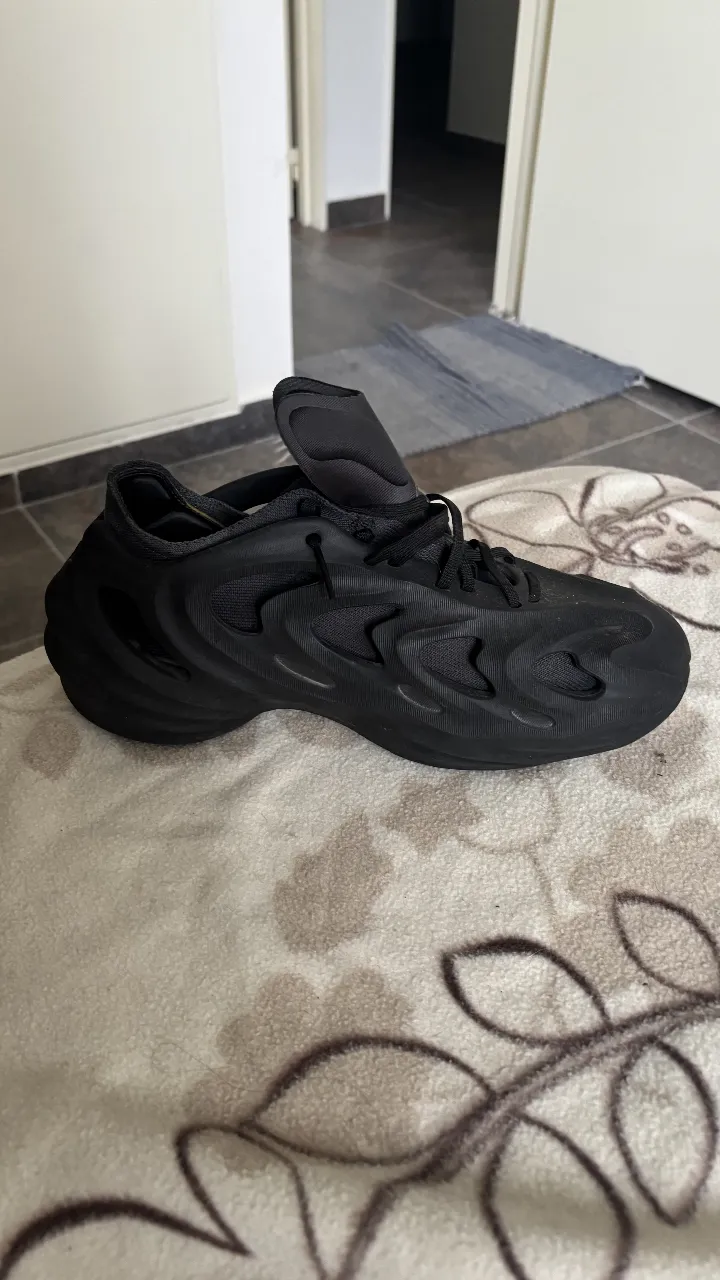Zapatillas adidas - imagen 1