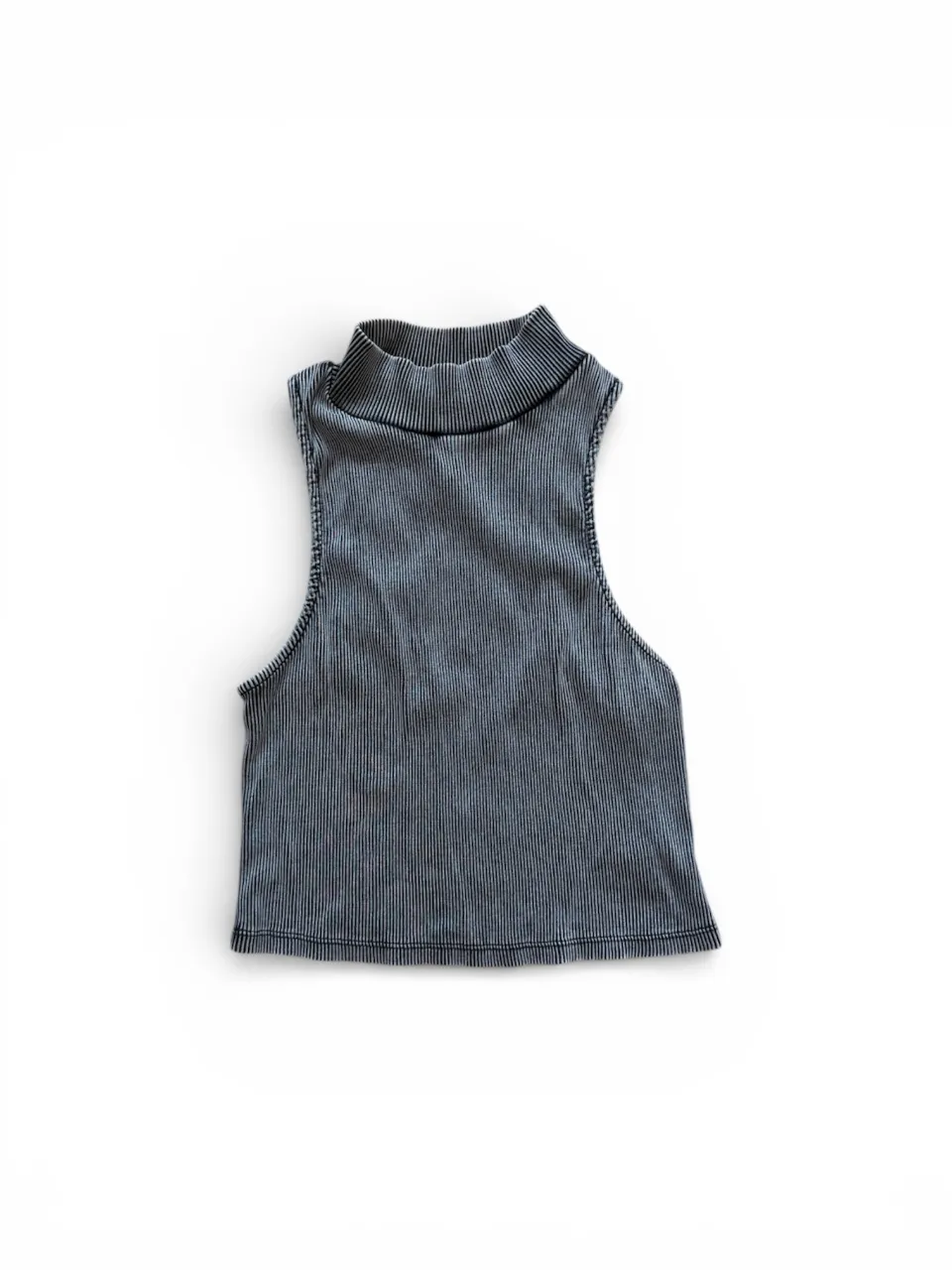 Musculosa Urban Outfitters - imagen 1