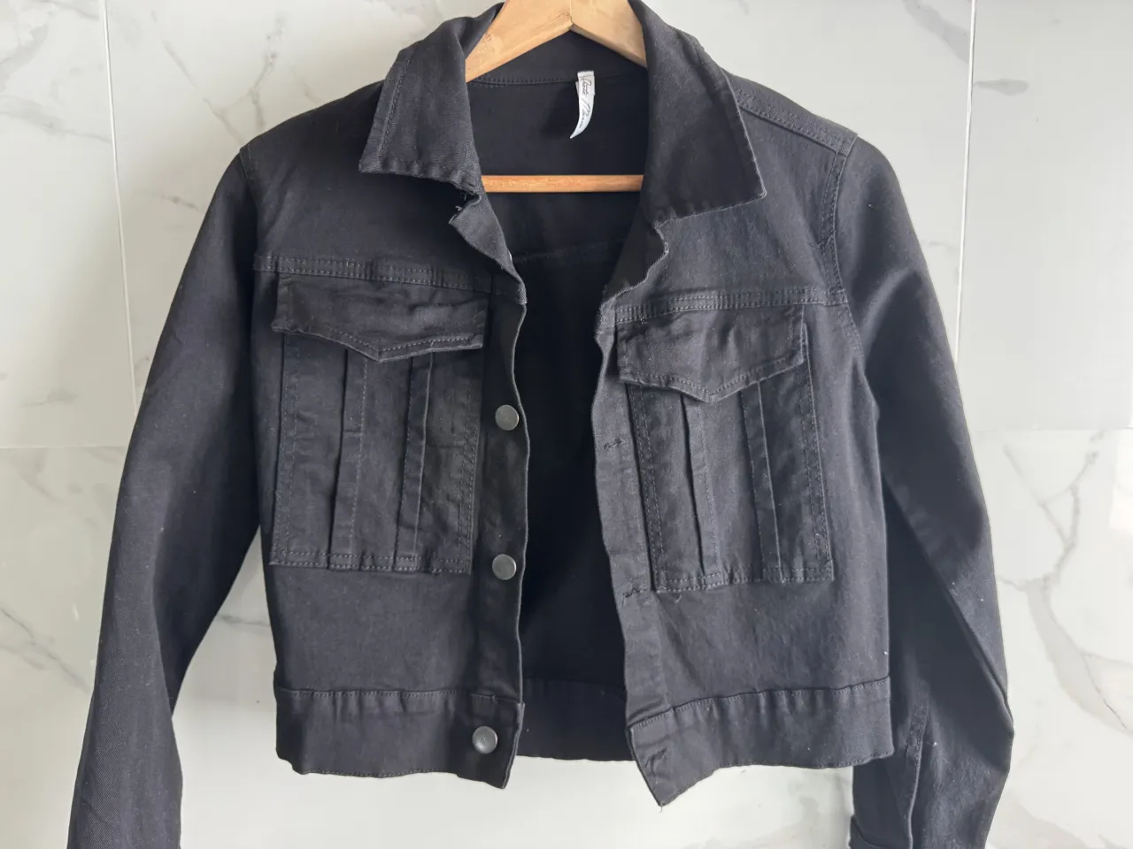 Campera A ≠ - imagen 2