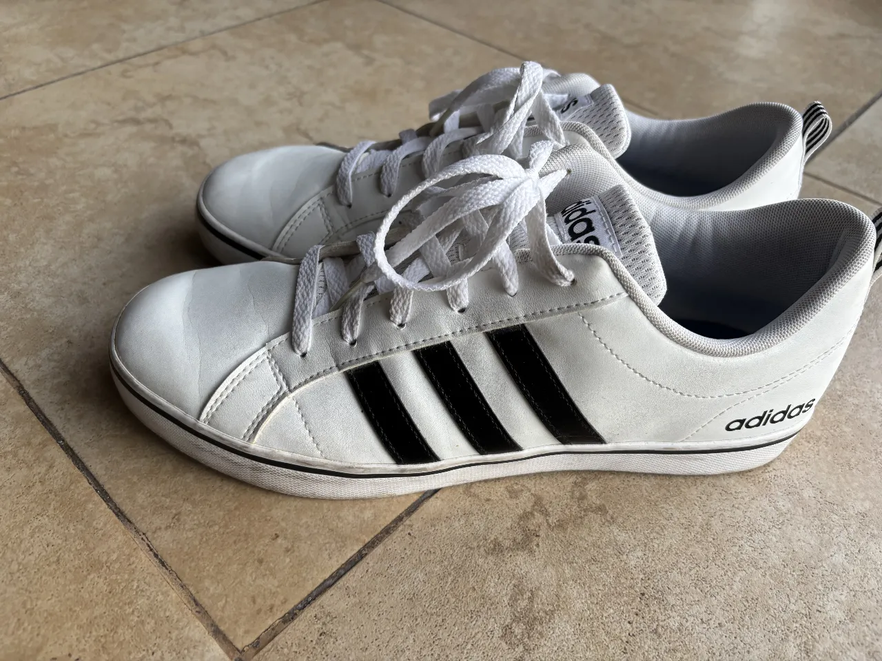 Zapatillas adidas - Vista 2