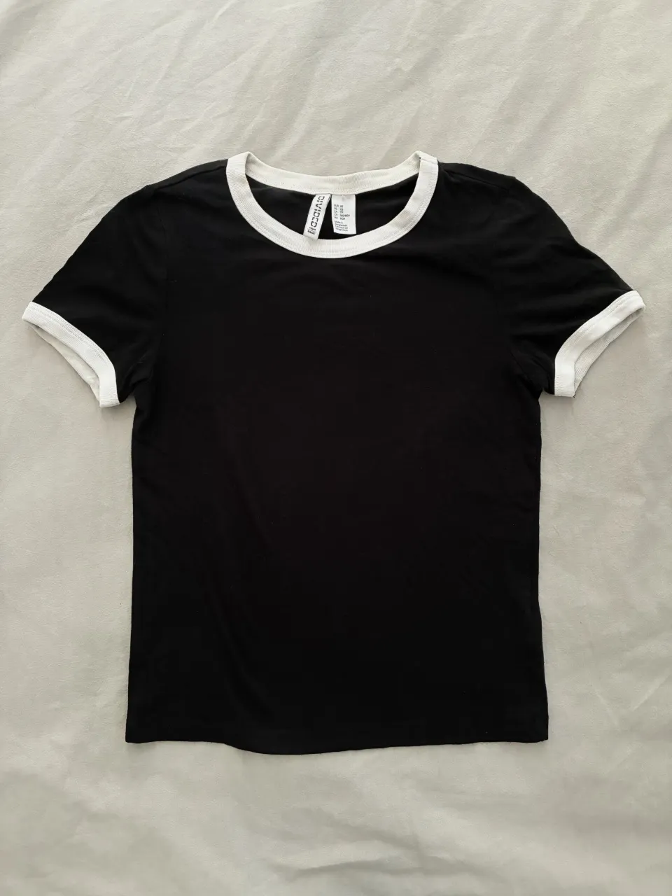 Remera H&M