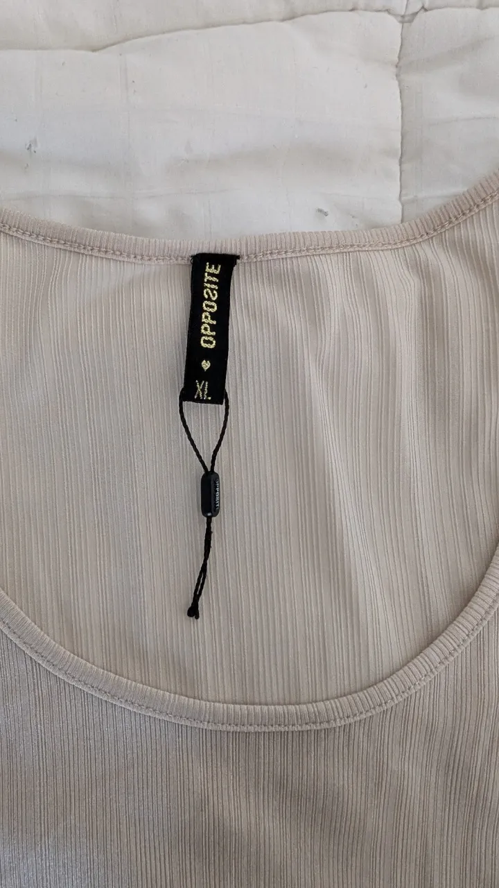 Musculosa Opposite - imagen 2