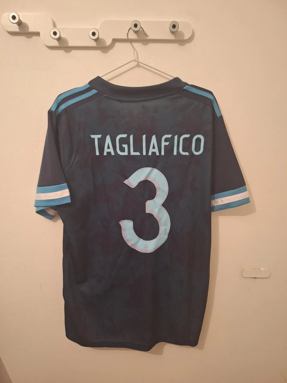 Camiseta adidas - imagen 2
