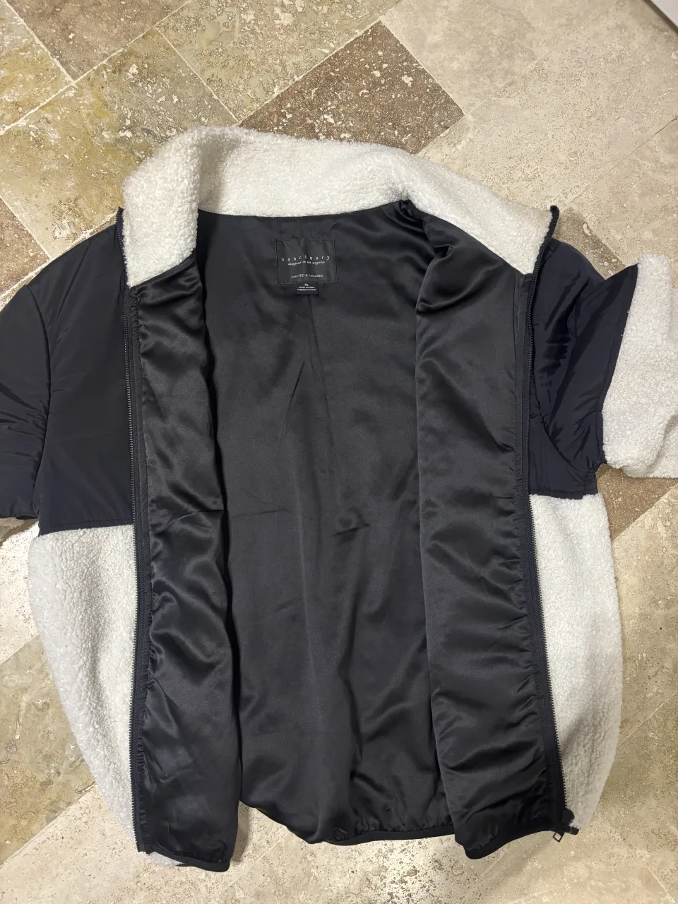 Campera Sanctuary - imagen 6