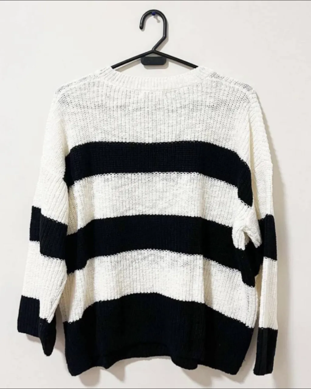Sweater Importada sin marca - imagen 2
