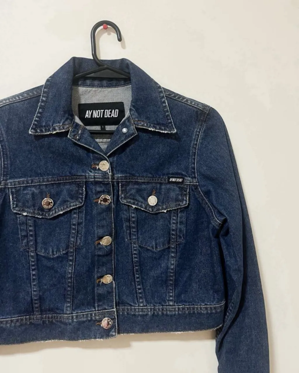 Campera Ay Not Dead - imagen 2