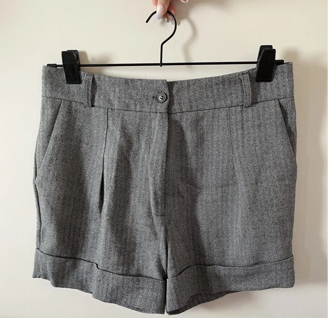 Short Delaostia - imagen 3