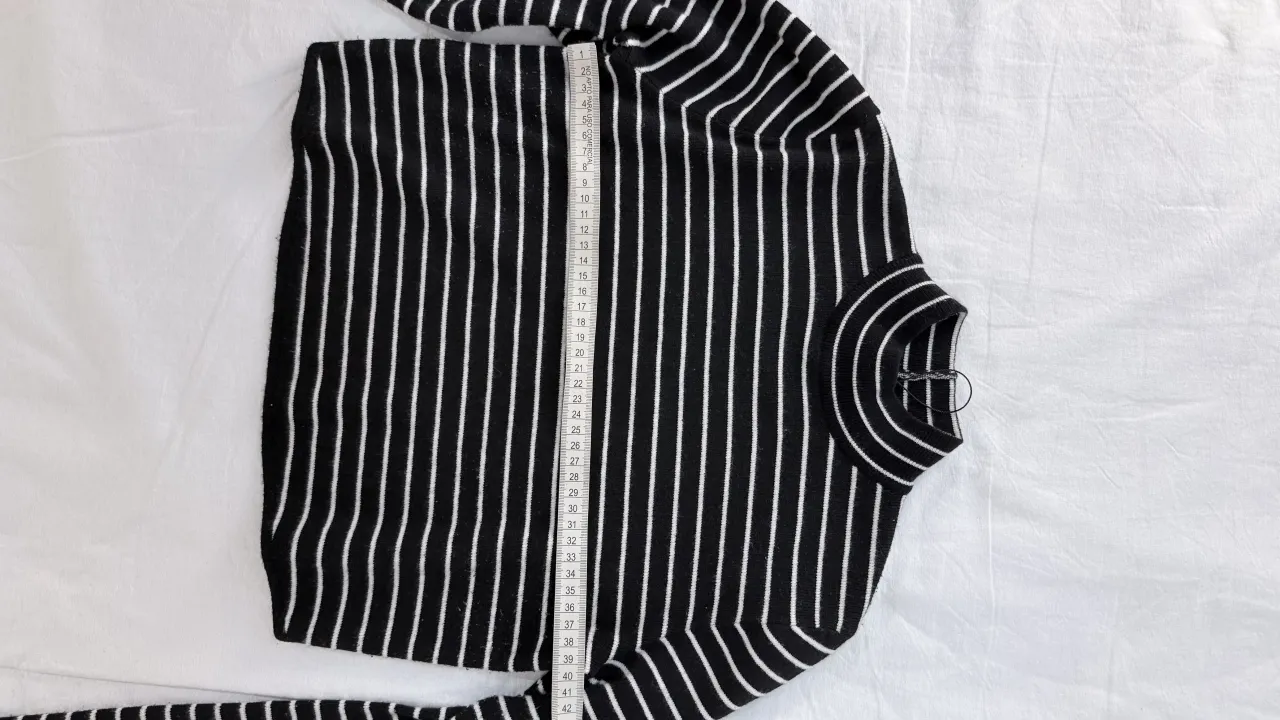 Remera Bershka - imagen 1