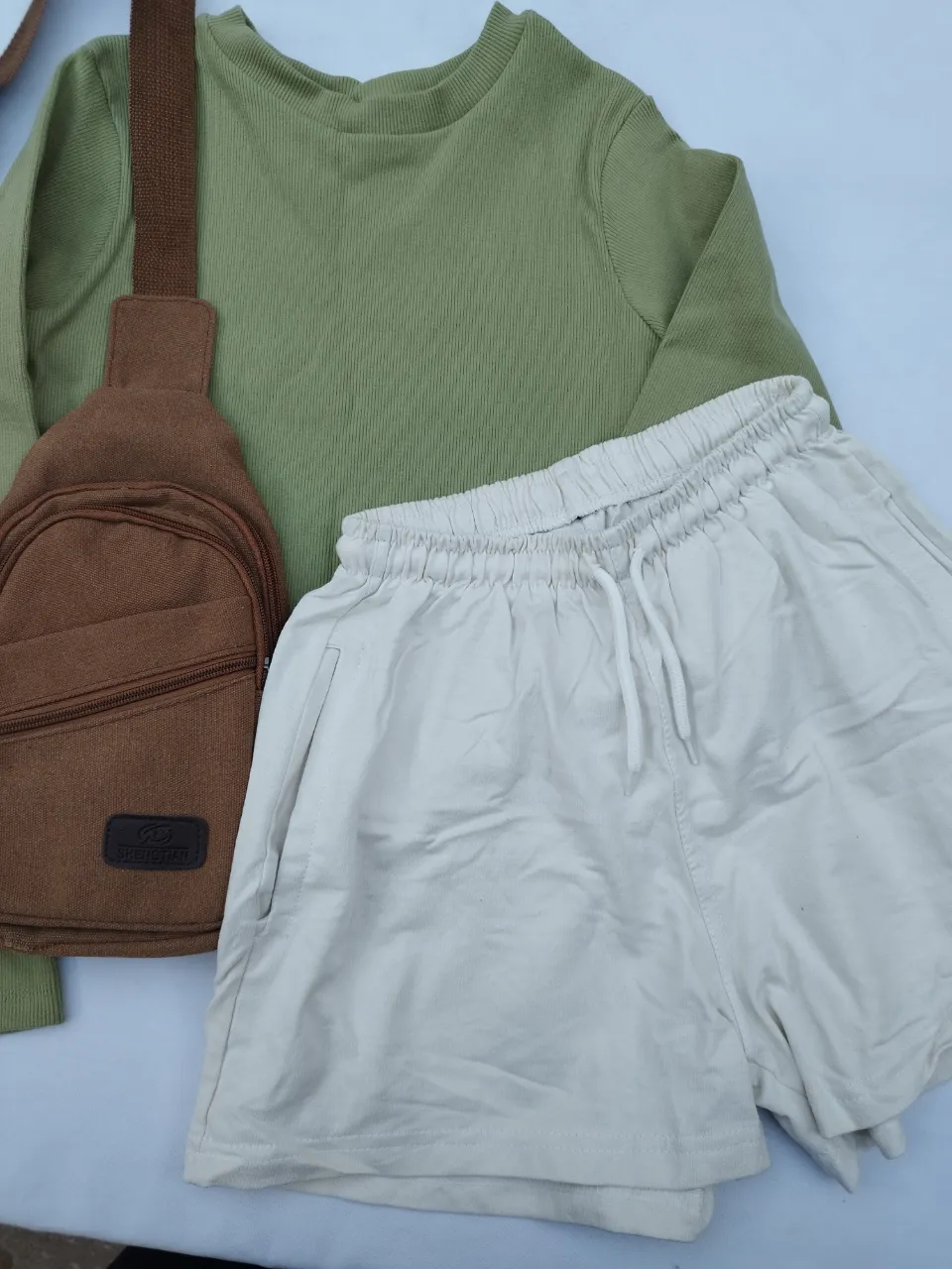 Short A+ - imagen 2