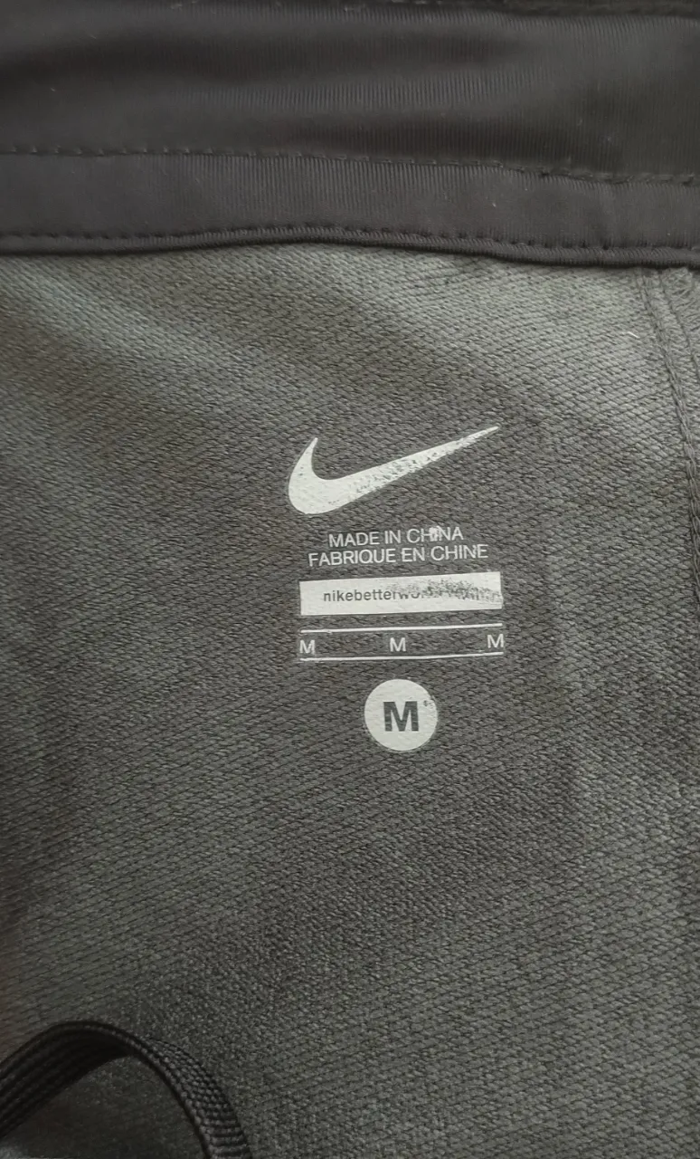 Pantalón Nike - imagen 3