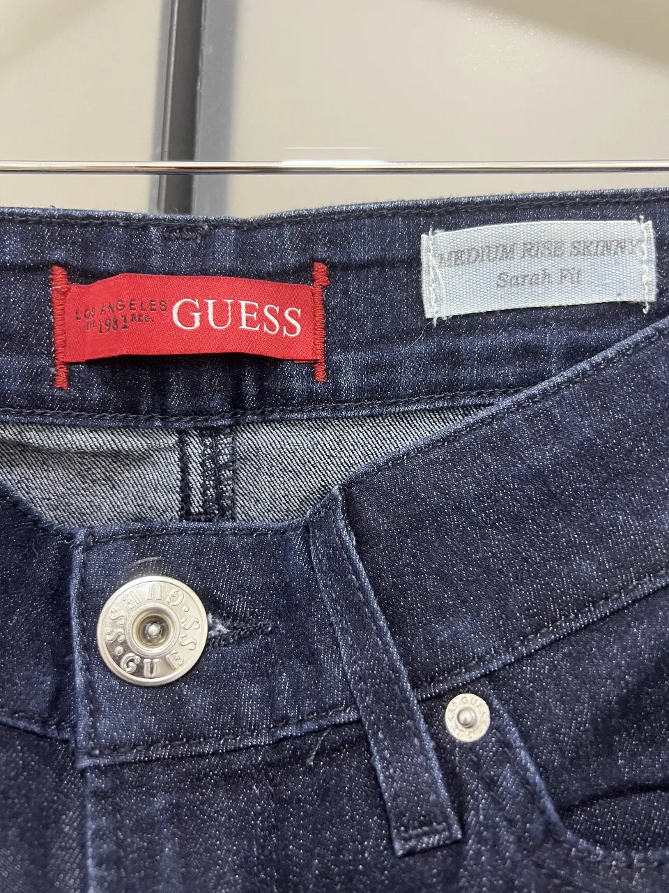 Jean GUESS - imagen 3