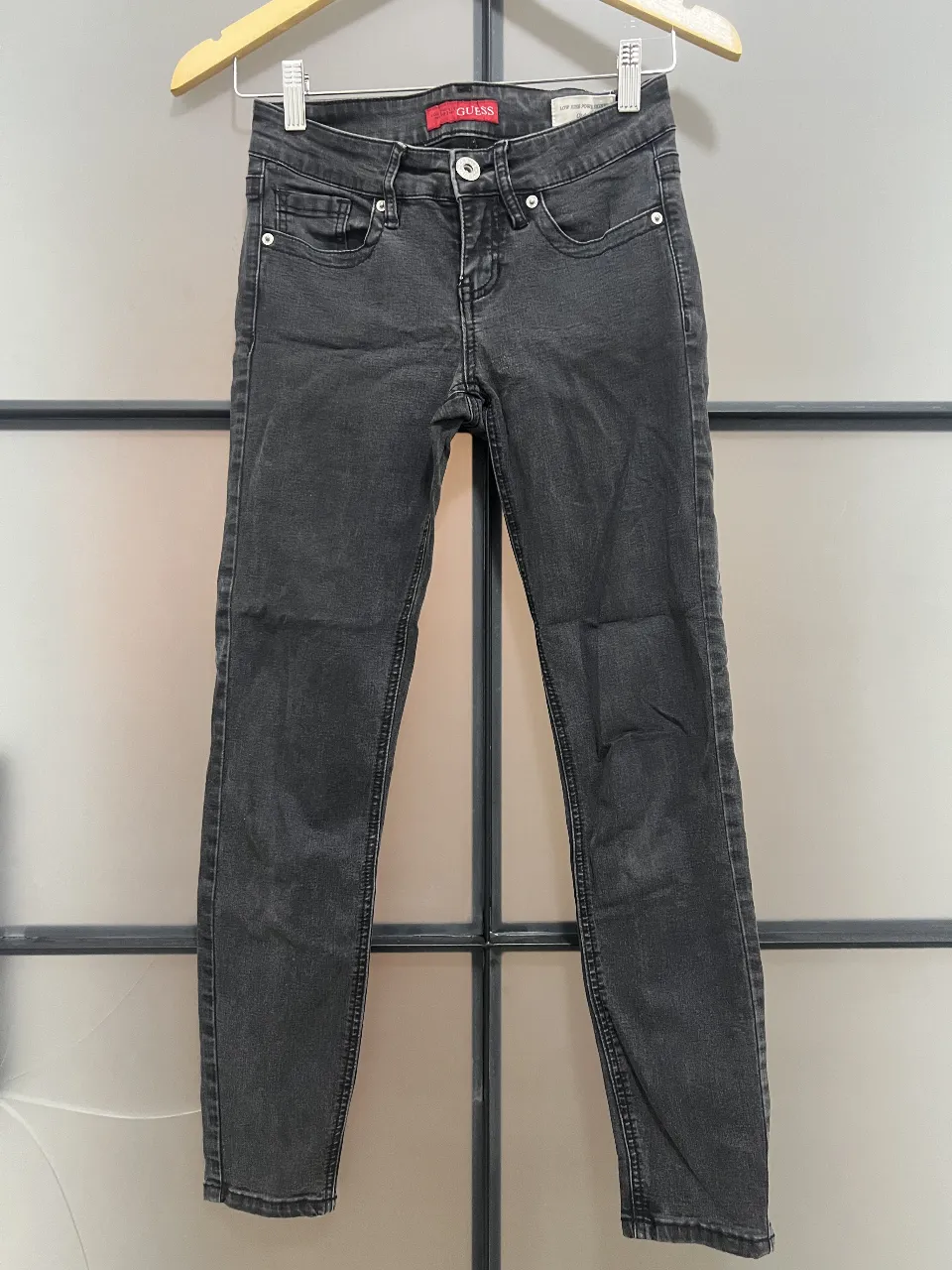 Jean GUESS - imagen 1