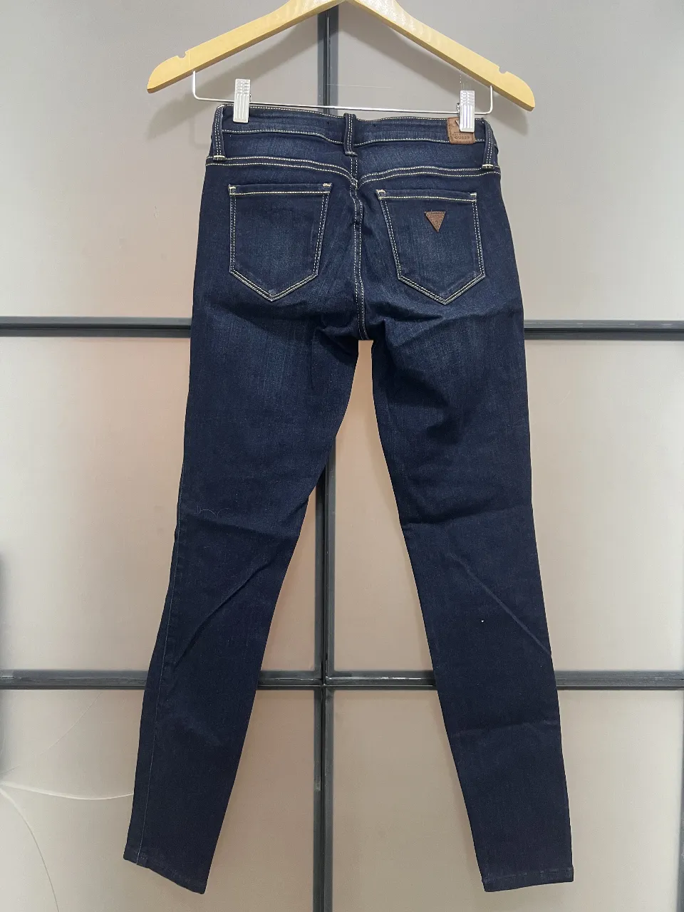 Jean GUESS - imagen 2