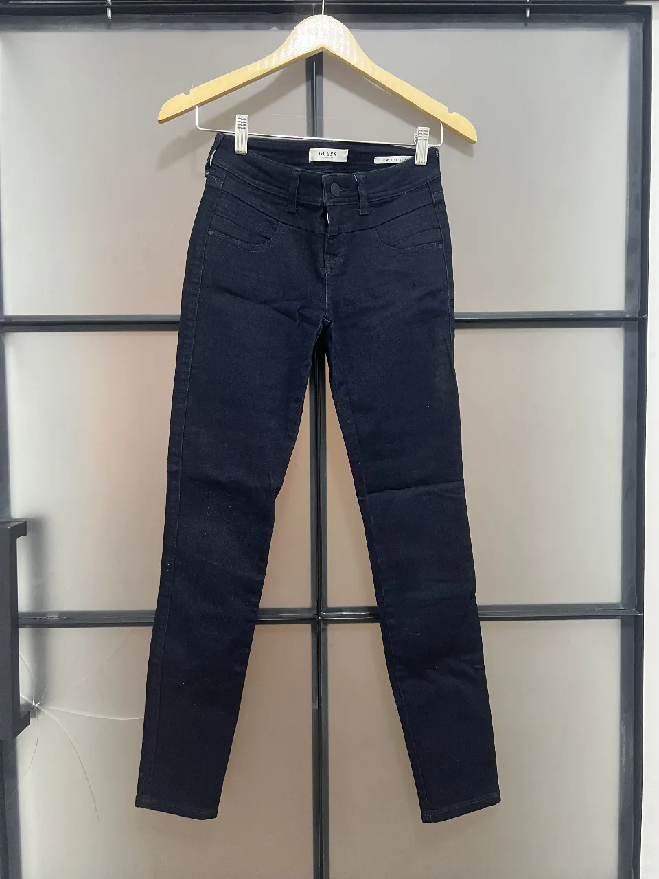 Jean GUESS - imagen 1