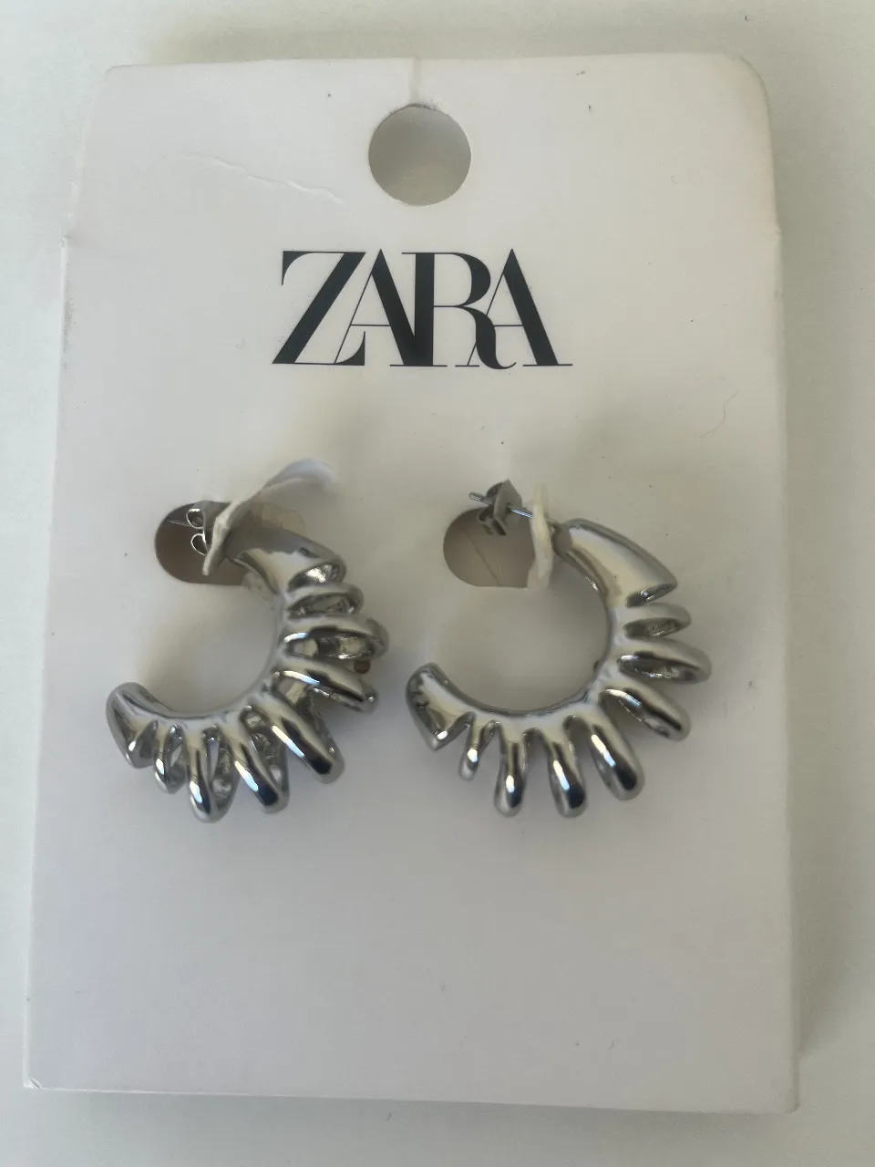 Aros Zara