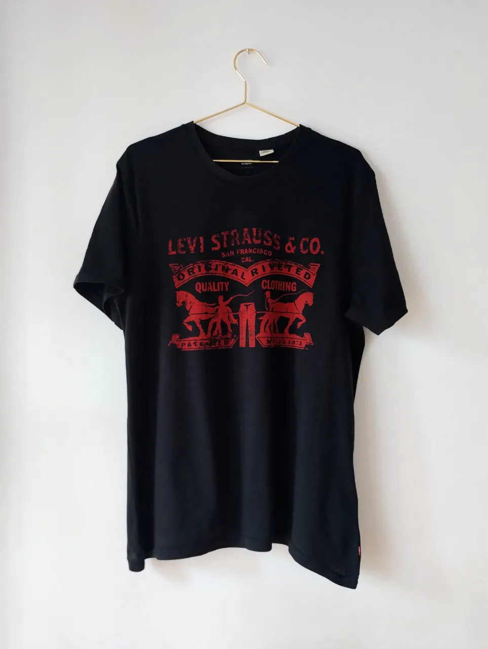 Remera Levi's - imagen 1