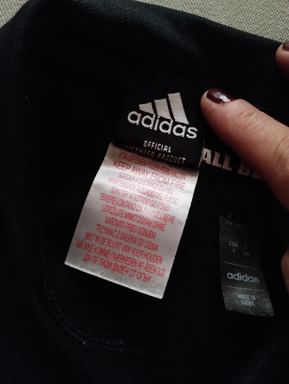 Ropa deportiva adidas miniatura 5