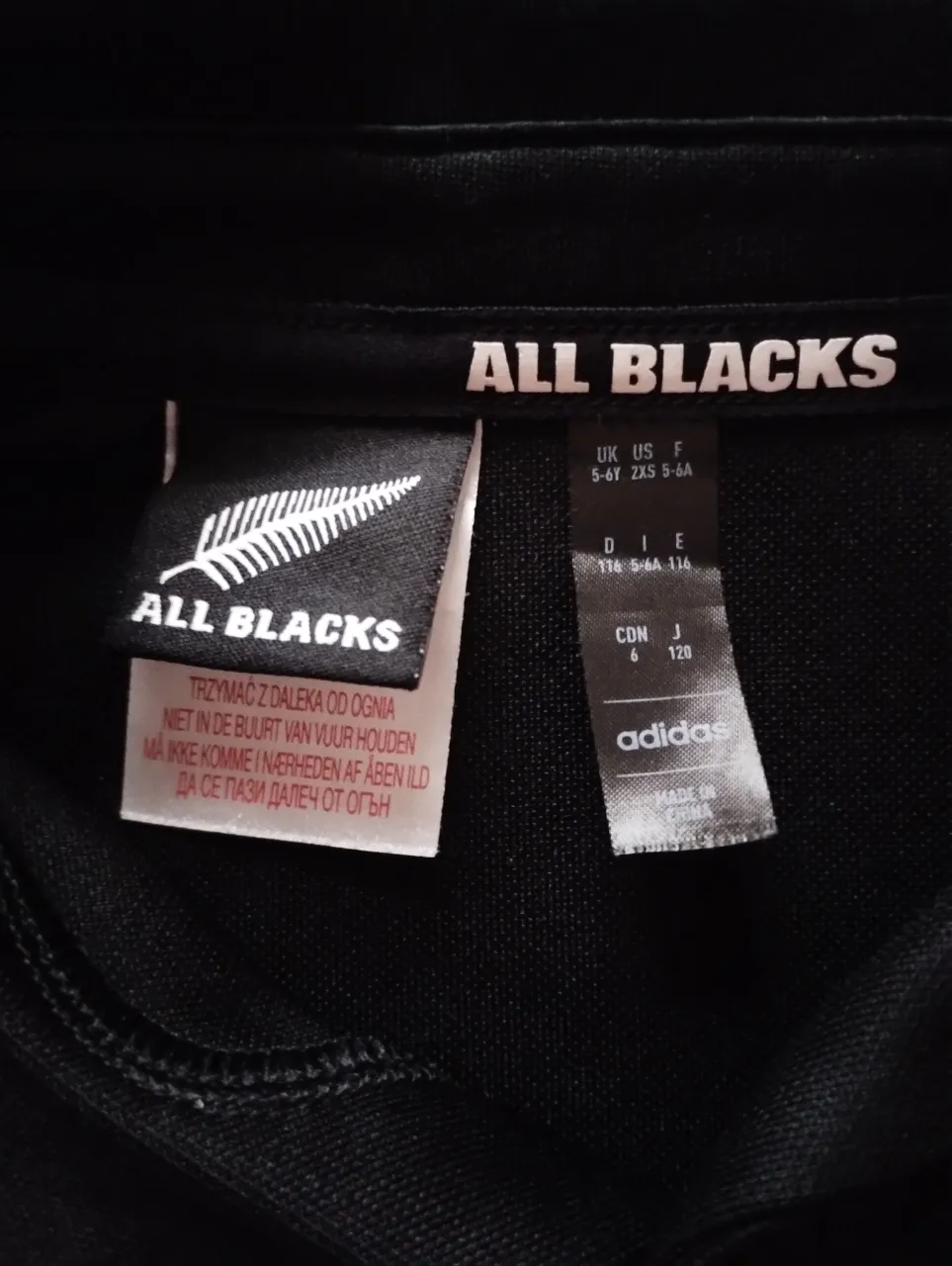Ropa deportiva adidas miniatura 6