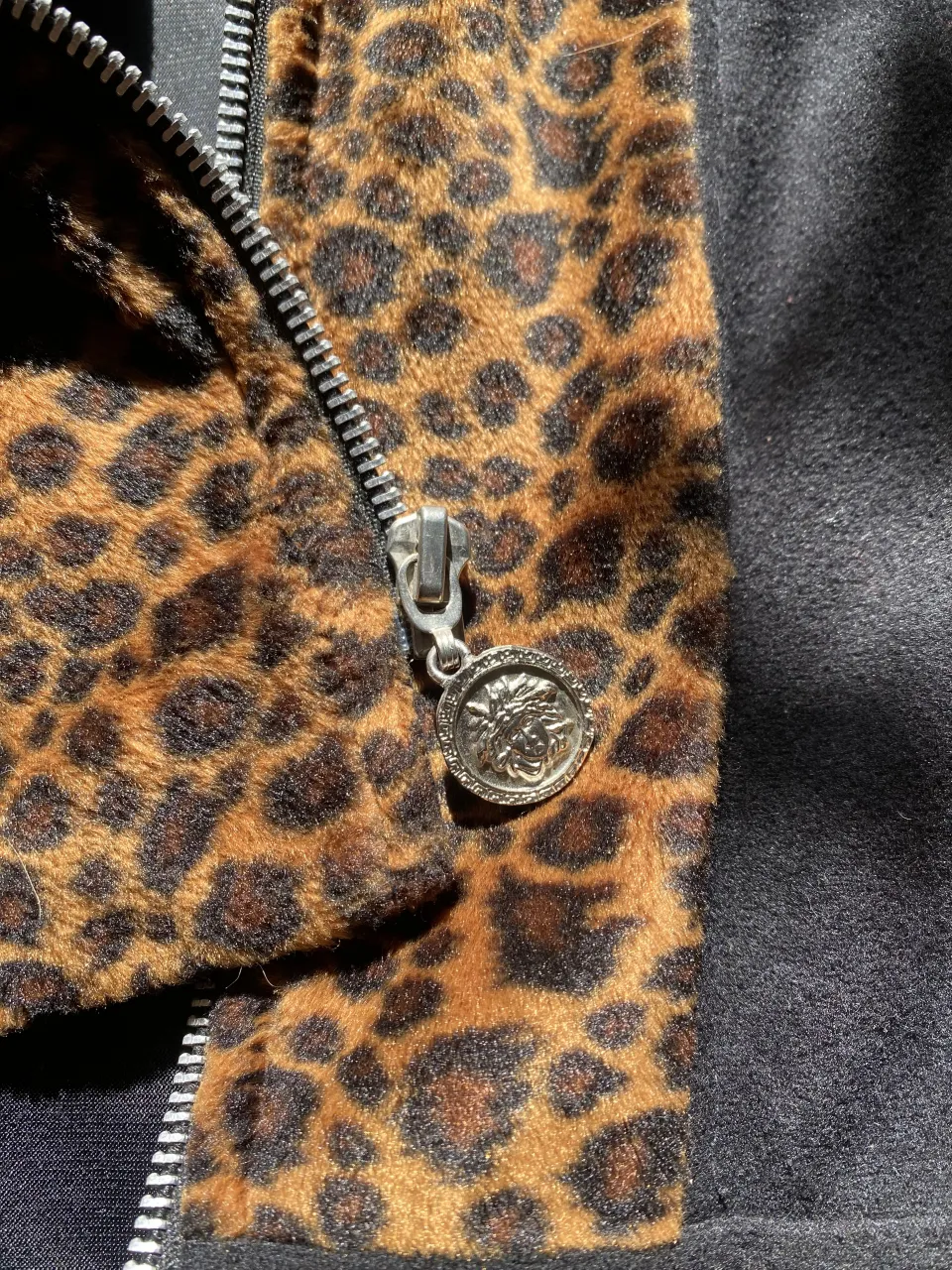 Campera Versace - imagen 5