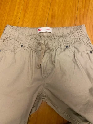 Levi's · Talle L