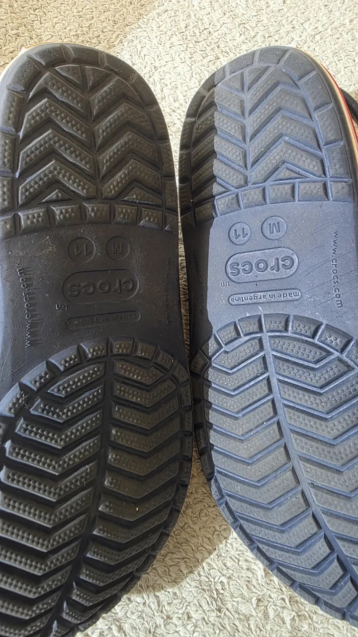 Zuecos Crocs - imagen 2