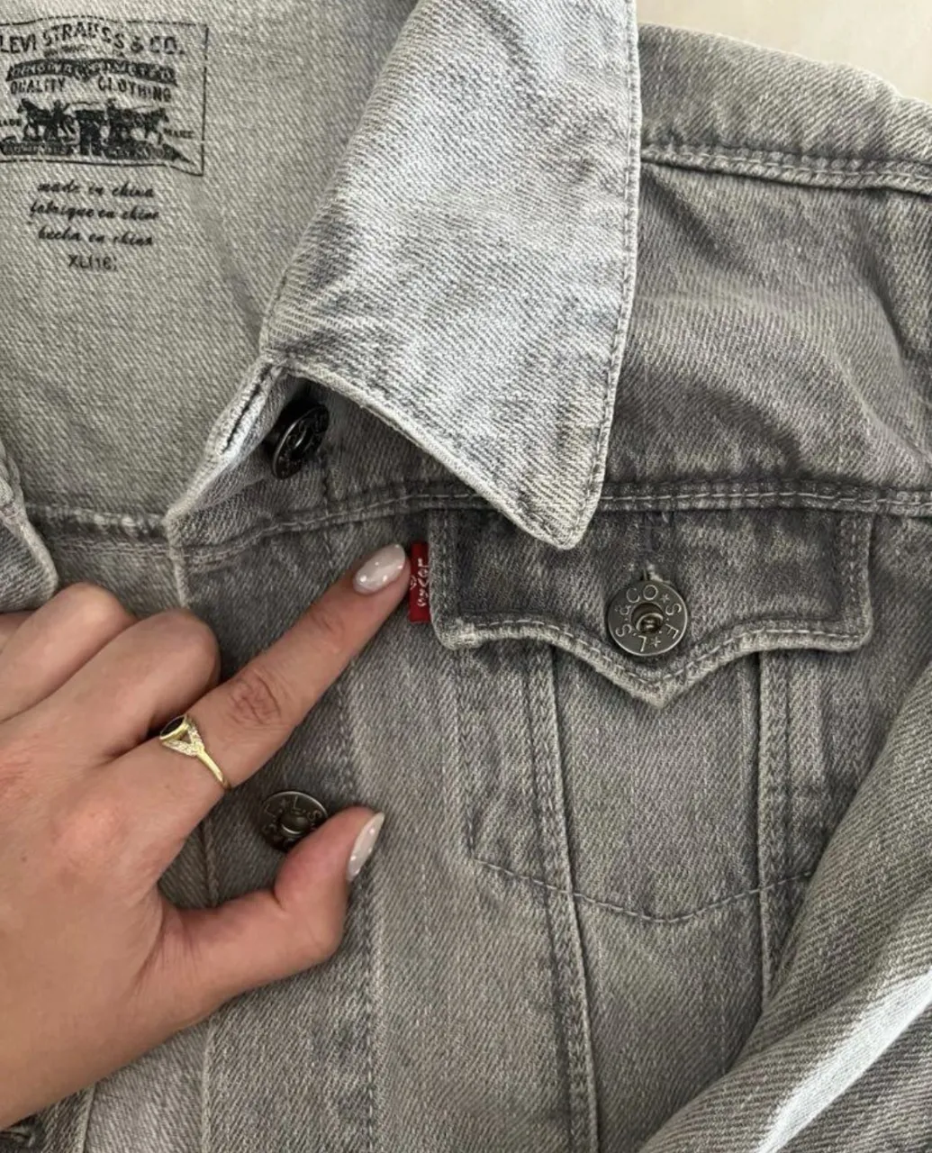 Campera Levi's - imagen 2