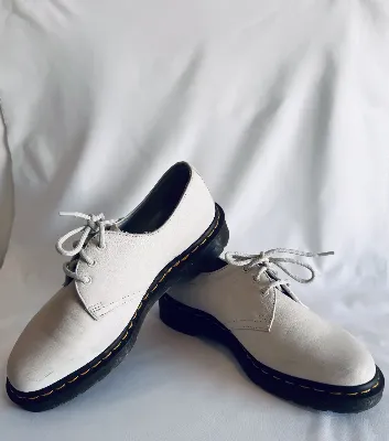 Dr. Martens